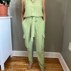 Sleeveless Green Jumpsuit